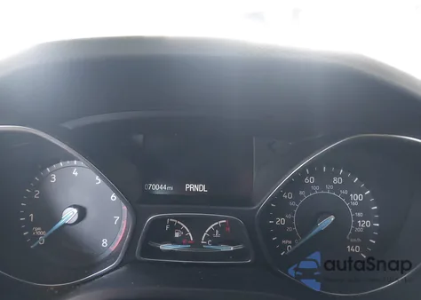 2016 Ford Focus S из США, поврежденный, VIN 1FADP3E23GL291651